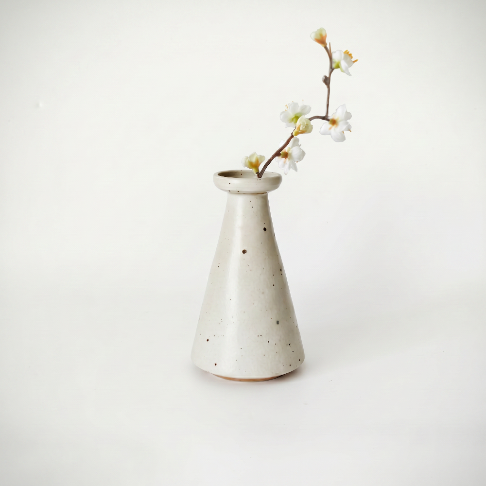 What Is Wabi Sabi Style in Home Decor?